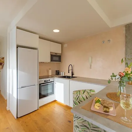 Apartment Front, Pool, Sea View, Garage & Wifi Tarifa