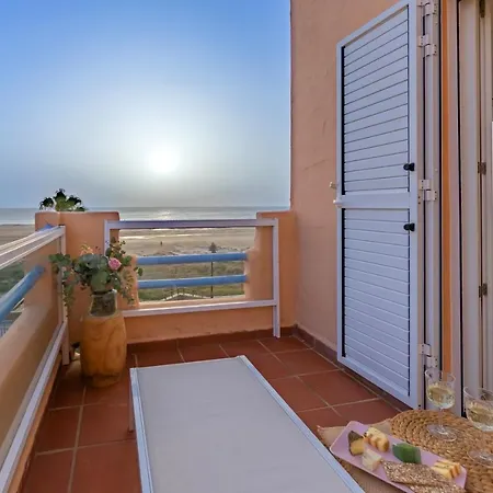 Front, Pool, Sea View, Garage & Wifi Apartment *