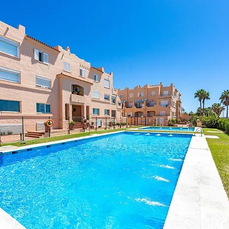 Front, Pool, Sea View, Garage & Wifi Apartment Tarifa